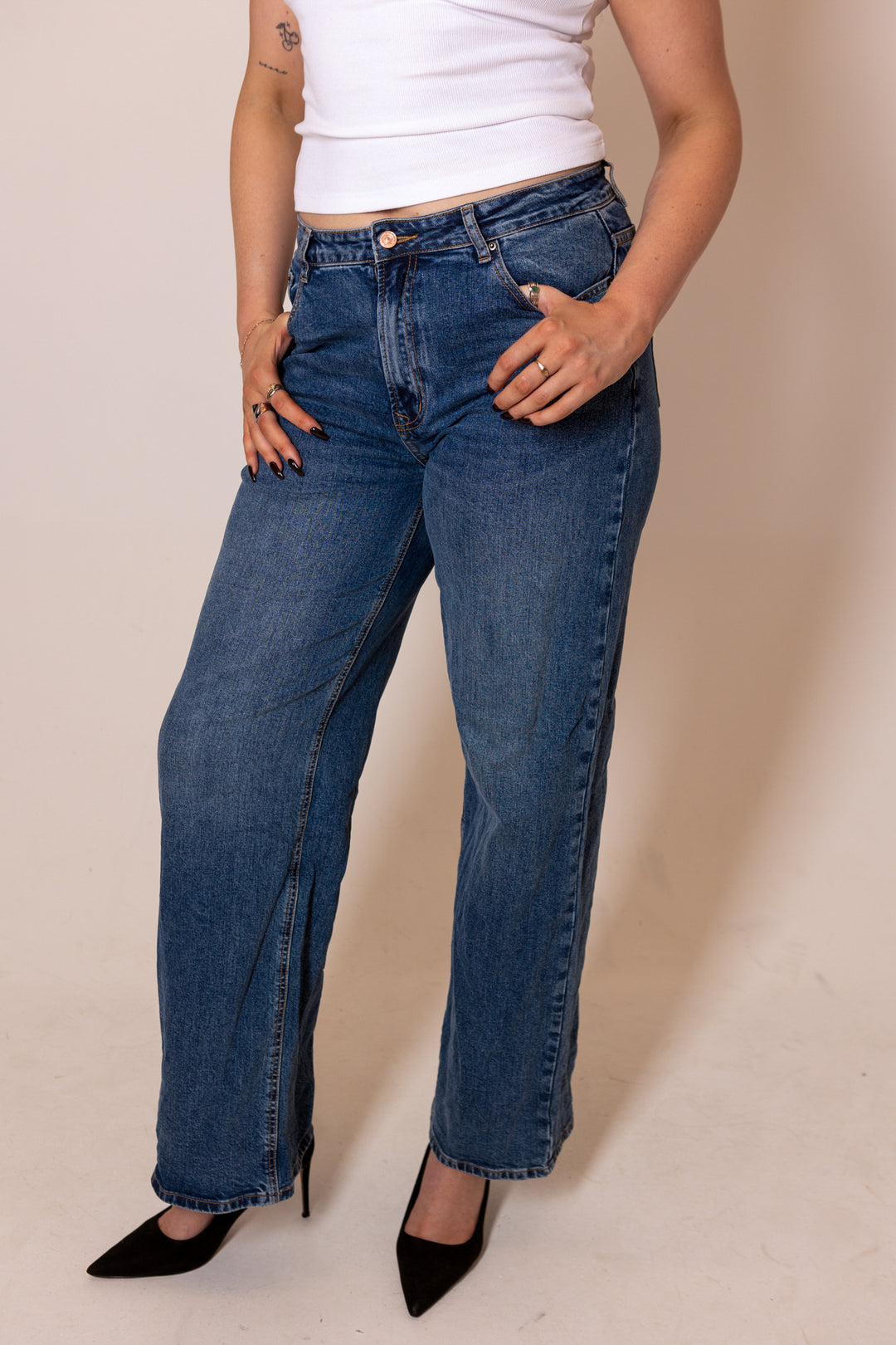 Zuri Wide Leg Jeans